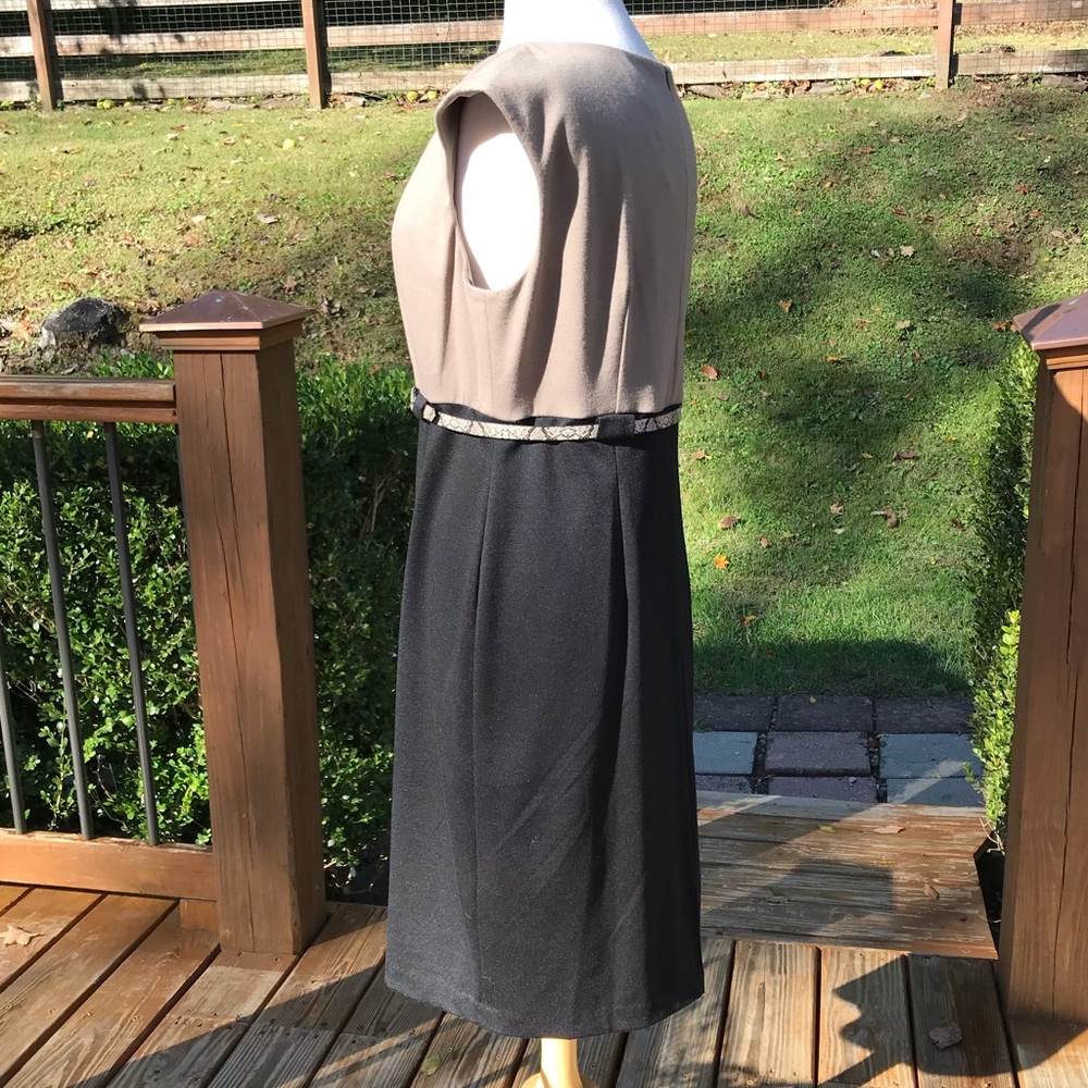 NWT - Two tone dress - Picture 6 of 8